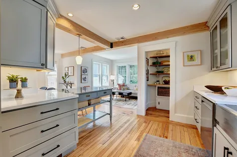 105 Middle Road Portsmouth NH 03801