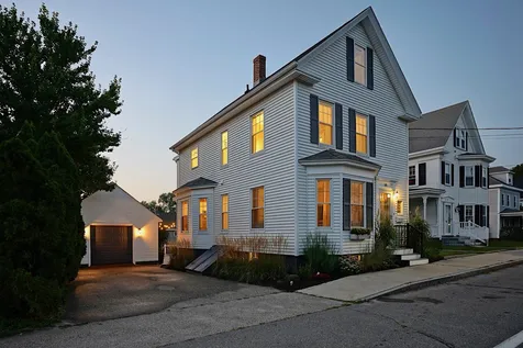 105 Middle Road Portsmouth NH 03801