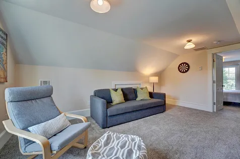 105 Middle Road Portsmouth NH 03801