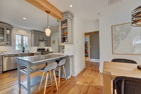 105 Middle Road Portsmouth NH 03801