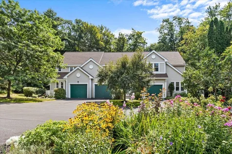 6 Larch Road South Burlington VT 05403