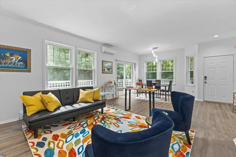 6 Larch Road South Burlington VT 05403