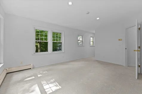 6 Larch Road South Burlington VT 05403