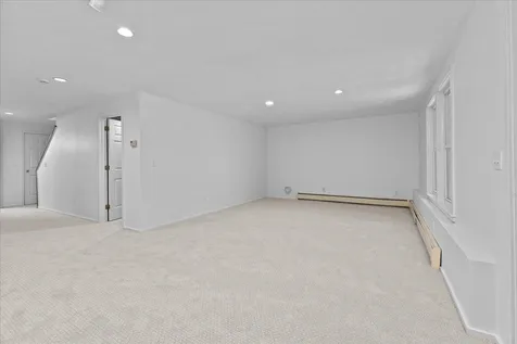 6 Larch Road South Burlington VT 05403