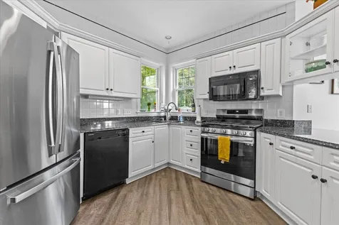 6 Larch Road South Burlington VT 05403