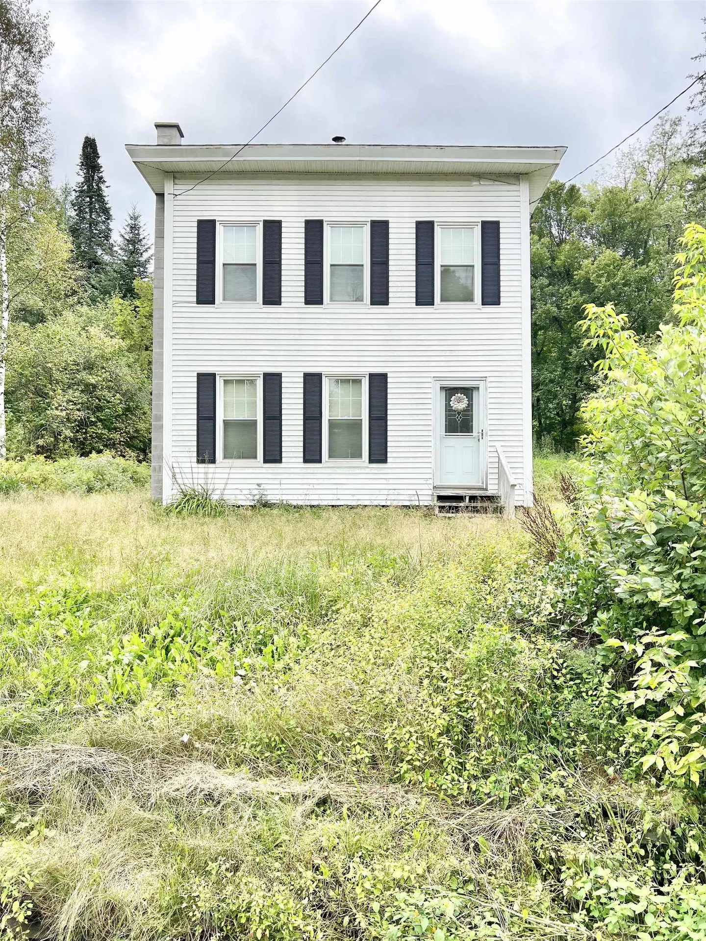 50 Spring Street Colebrook NH 03576
