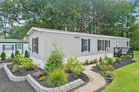 331 Sherwood Glen Somersworth NH 03878