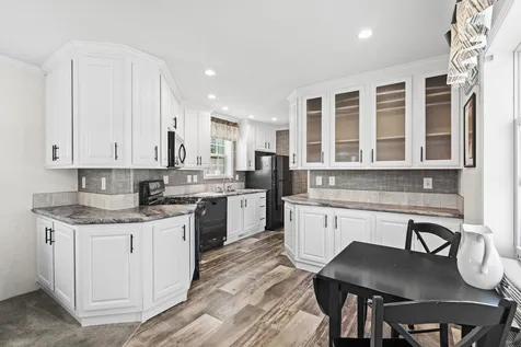 331 Sherwood Glen Somersworth NH 03878