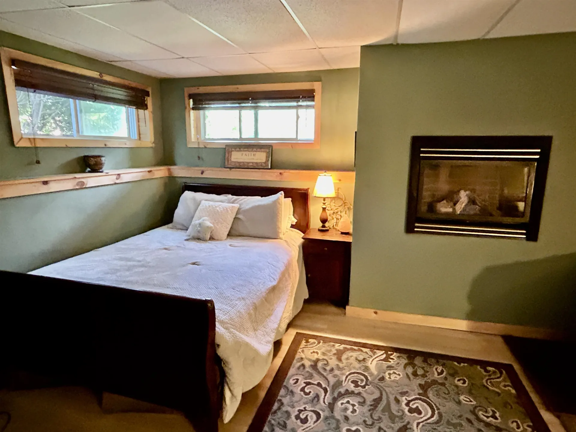 10 Stillwater Circle Rochester NH 03839