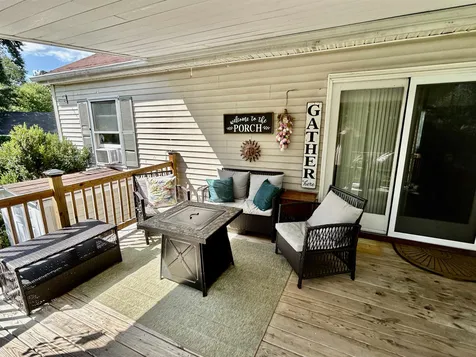 10 Stillwater Circle Rochester NH 03839