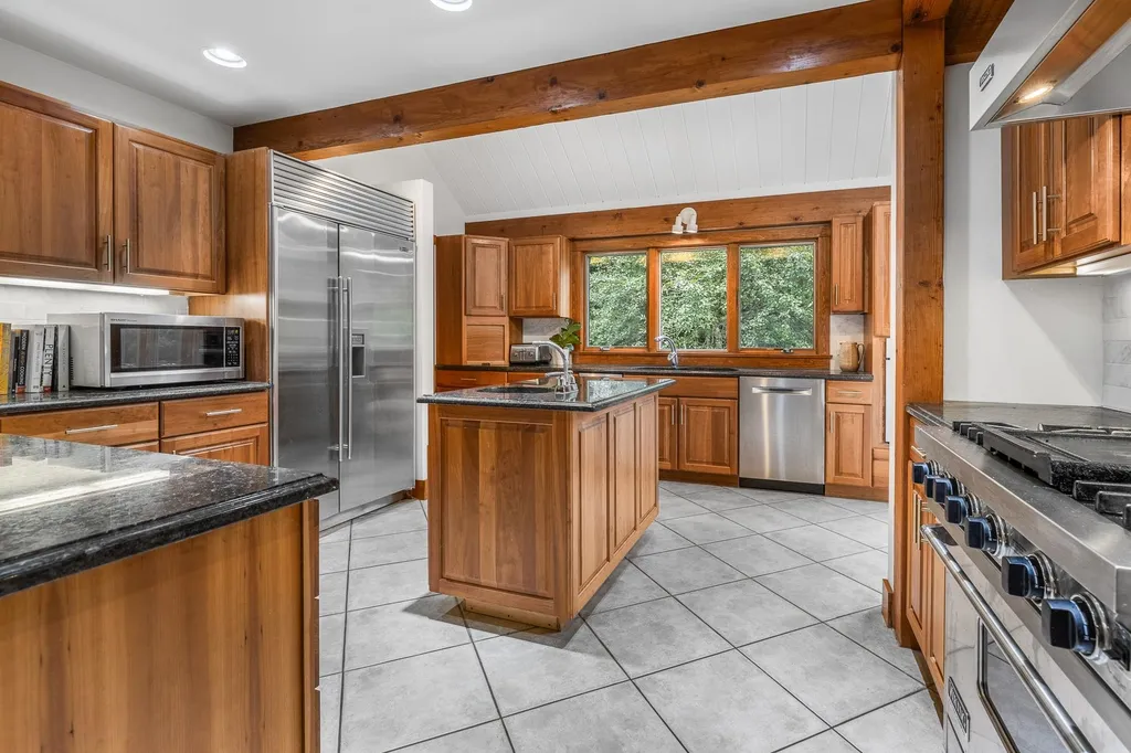 276 Wilcox Hollow Road Sandgate VT 05250