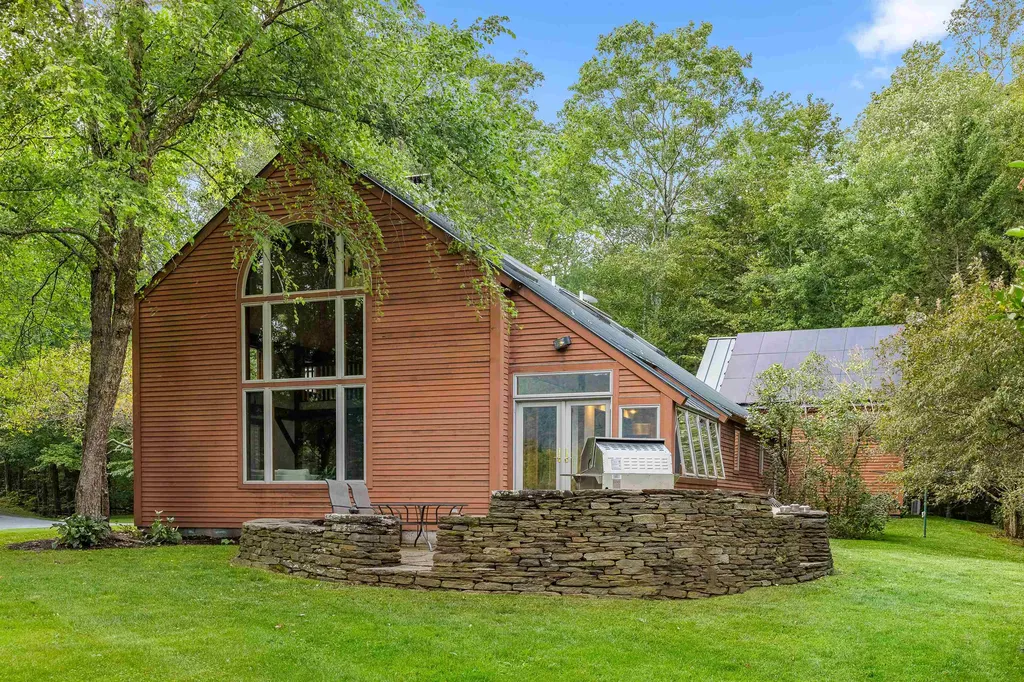 276 Wilcox Hollow Road Sandgate VT 05250