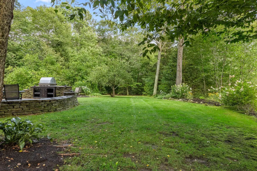 276 Wilcox Hollow Road Sandgate VT 05250