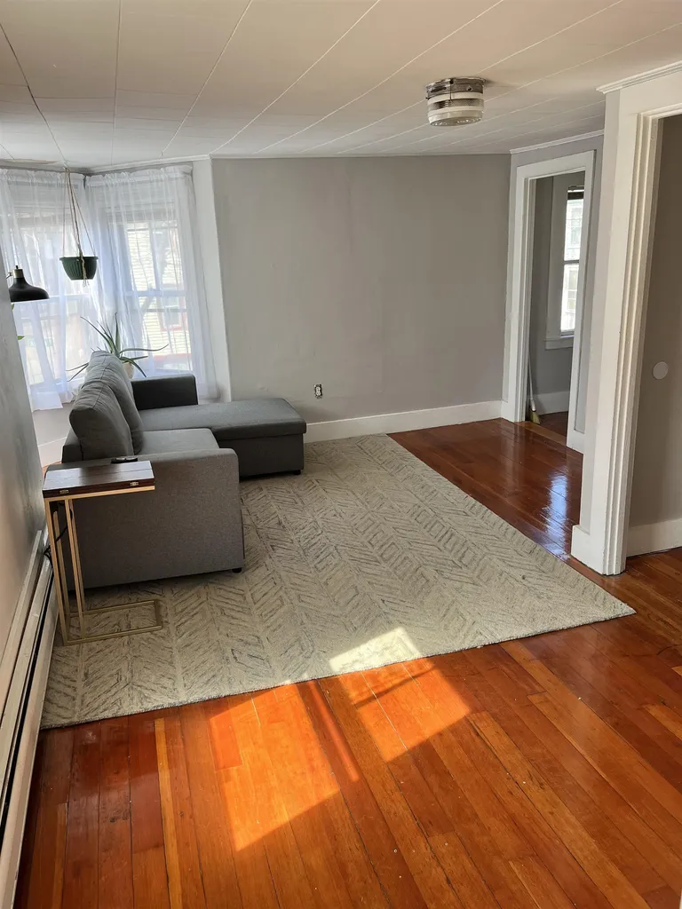 256 Austin Street Portsmouth NH 03801