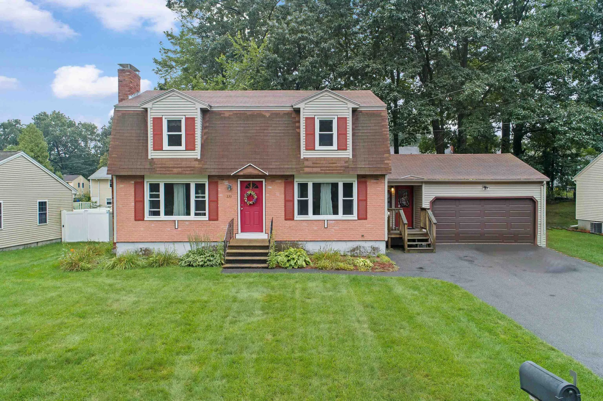 233 Holt Avenue Manchester NH 03109