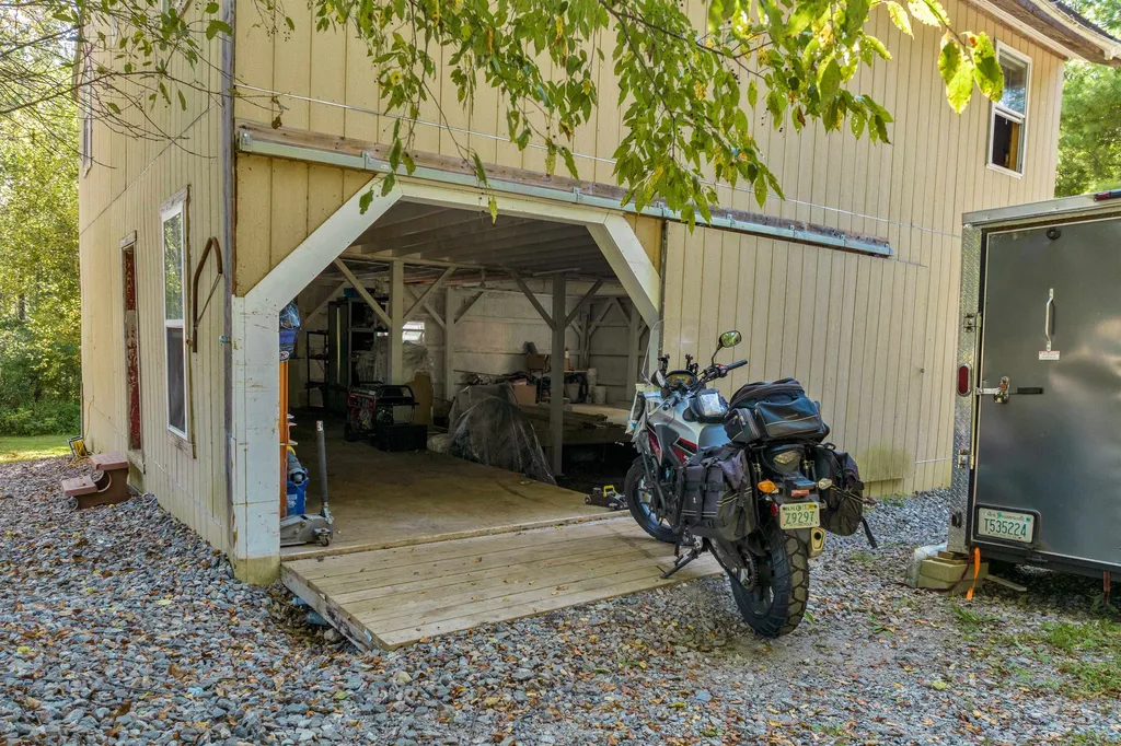 106 Seavey Road Belmont NH 03220