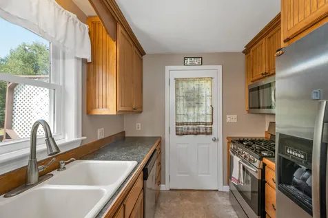 106 Seavey Road Belmont NH 03220