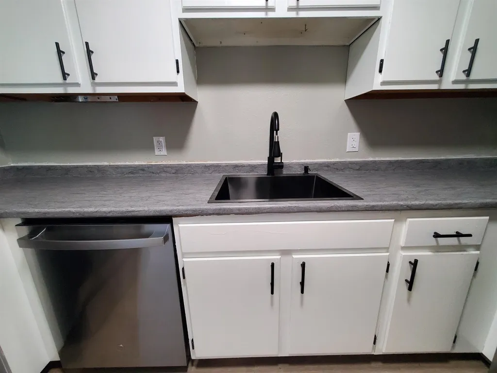 20 Wolf Road Lebanon NH 03766