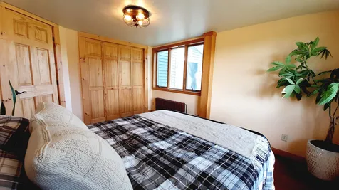 2136 Old Turnpike Road Mount Holly VT 05758