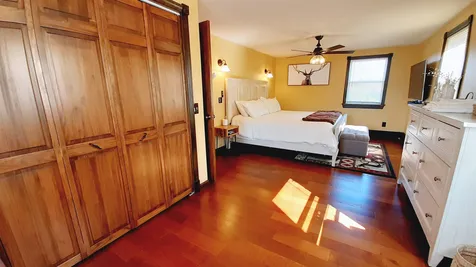 2136 Old Turnpike Road Mount Holly VT 05758