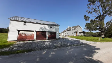 2136 Old Turnpike Road Mount Holly VT 05758