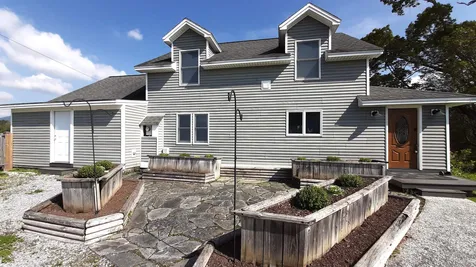 2136 Old Turnpike Road Mount Holly VT 05758