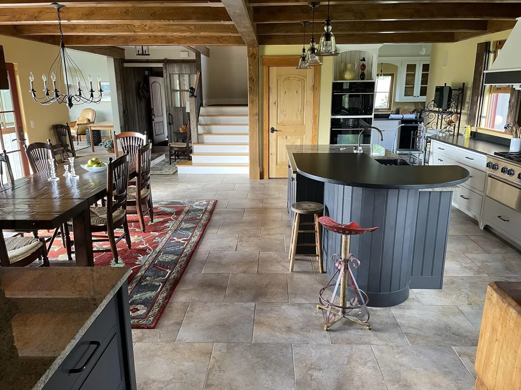 604 Cross Road Waitsfield VT 05673