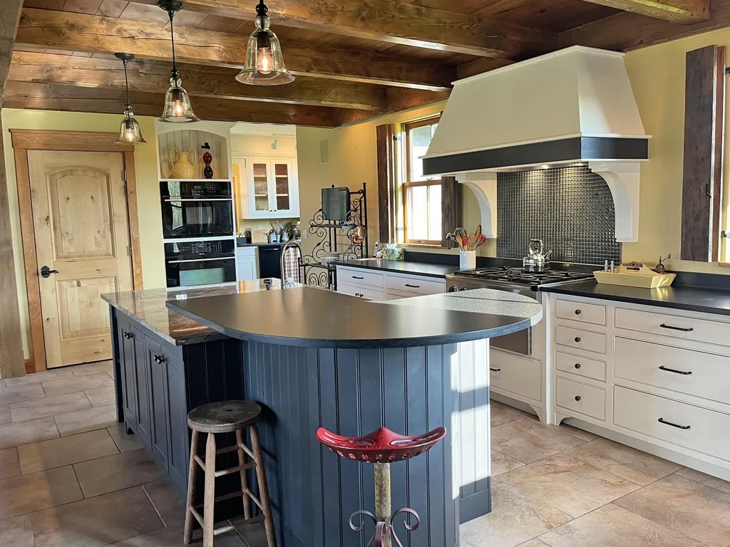 604 Cross Road Waitsfield VT 05673
