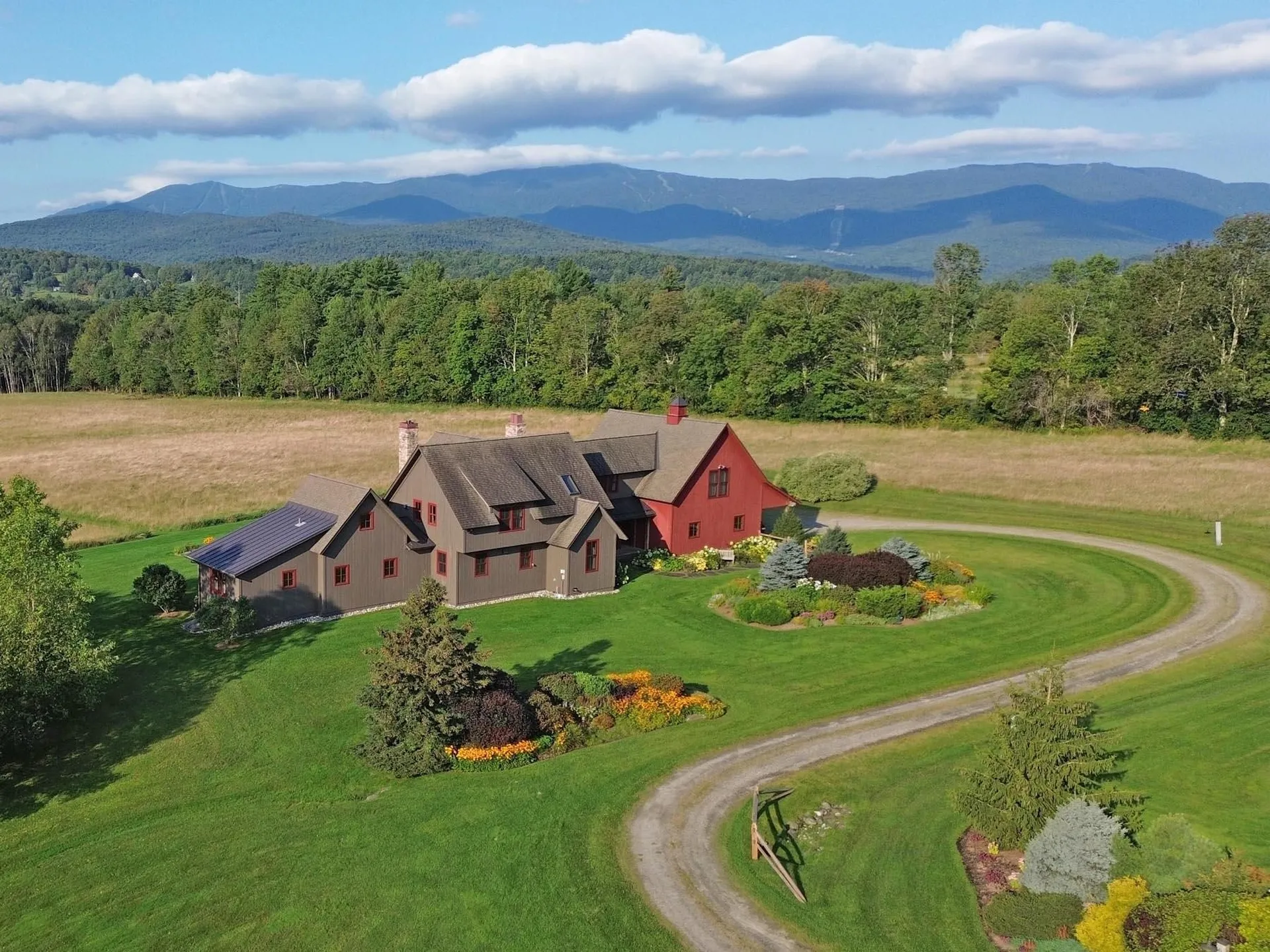 604 Cross Road Waitsfield VT 05673