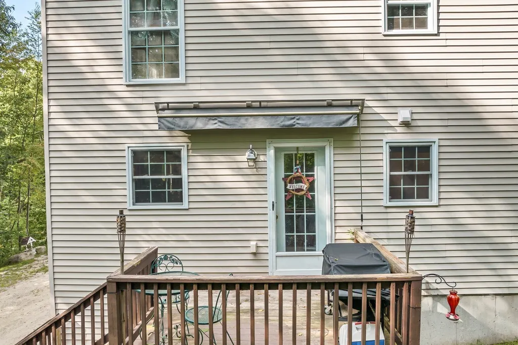 22 Franconia Drive New Durham NH 03855