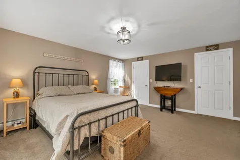22 Franconia Drive New Durham NH 03855