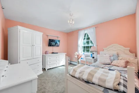 22 Franconia Drive New Durham NH 03855
