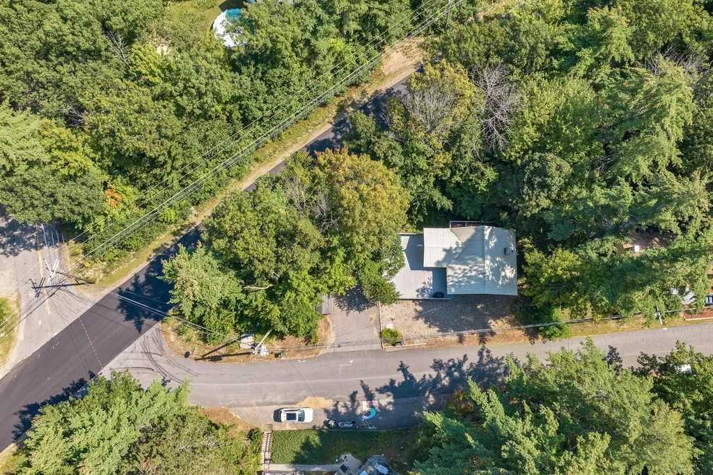 6 Chalet Drive Gilford NH 03249