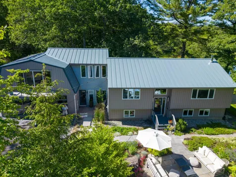 47 Cutts Island Lane Kittery ME 03905