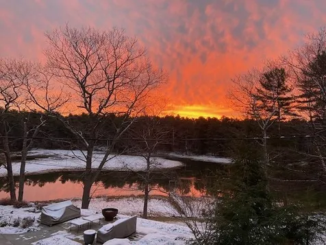 47 Cutts Island Lane Kittery ME 03905