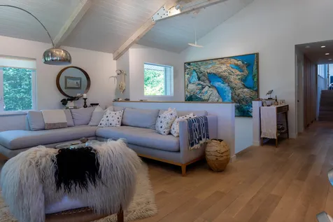 47 Cutts Island Lane Kittery ME 03905