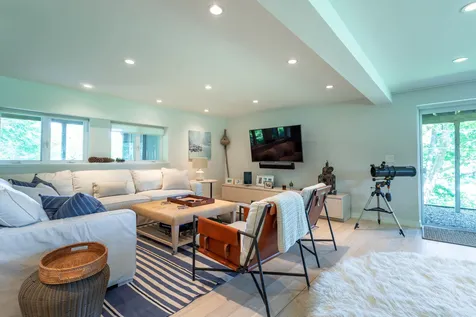 47 Cutts Island Lane Kittery ME 03905