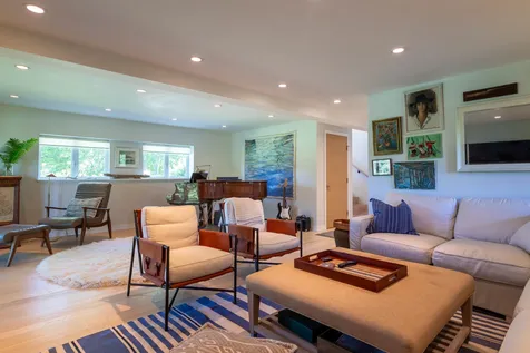 47 Cutts Island Lane Kittery ME 03905