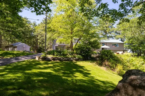 47 Cutts Island Lane Kittery ME 03905