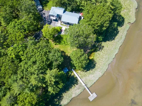 47 Cutts Island Lane Kittery ME 03905