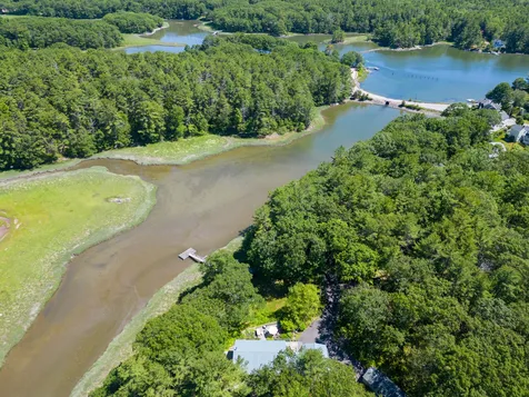 47 Cutts Island Lane Kittery ME 03905