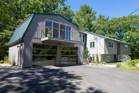 47 Cutts Island Lane Kittery ME 03905