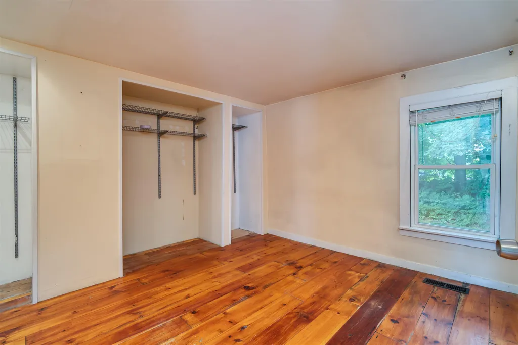 88 Lyford Road Brookfield NH 03872