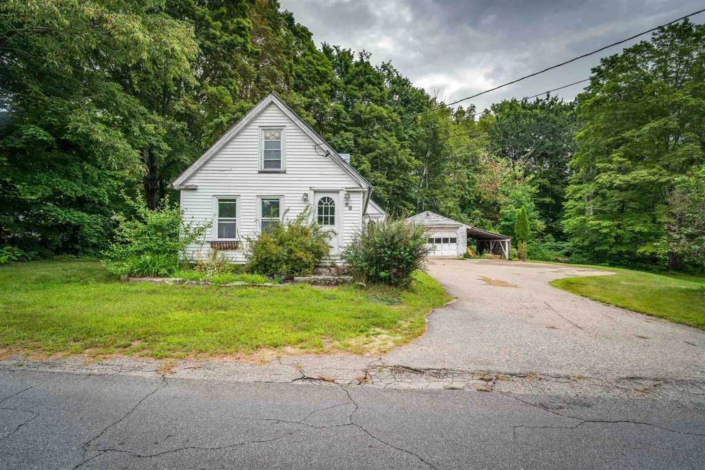 88 Lyford Road Brookfield NH 03872