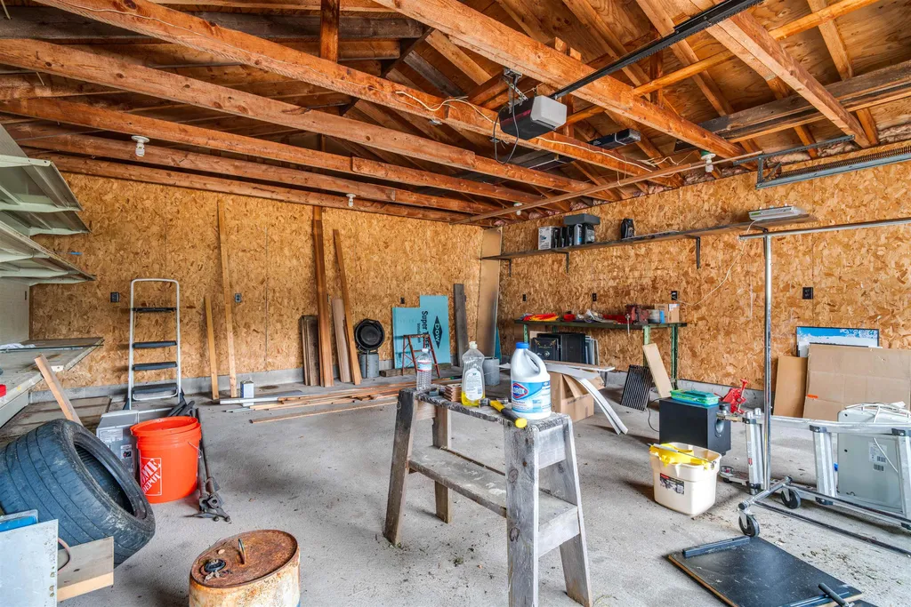 88 Lyford Road Brookfield NH 03872