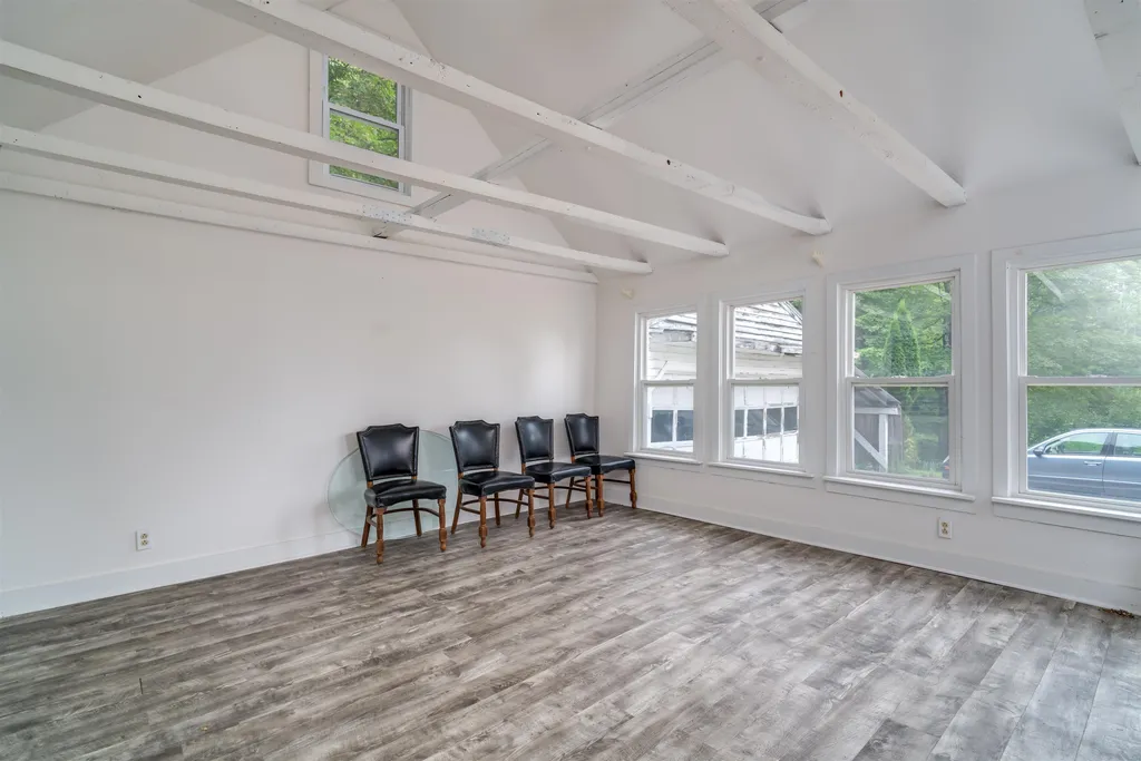 88 Lyford Road Brookfield NH 03872