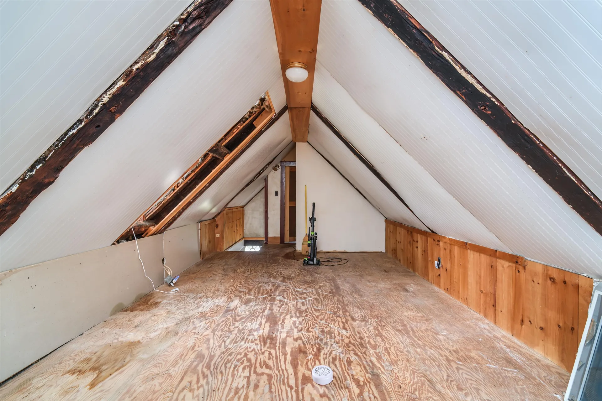 88 Lyford Road Brookfield NH 03872
