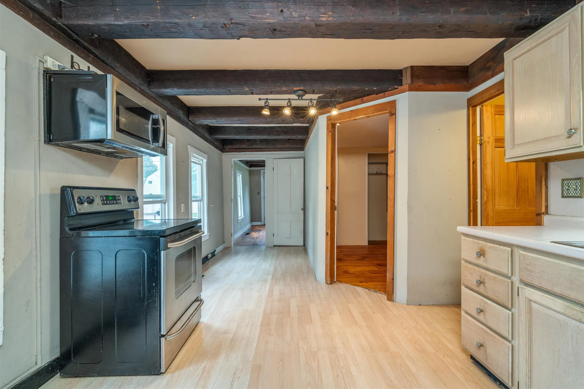 88 Lyford Road Brookfield NH 03872