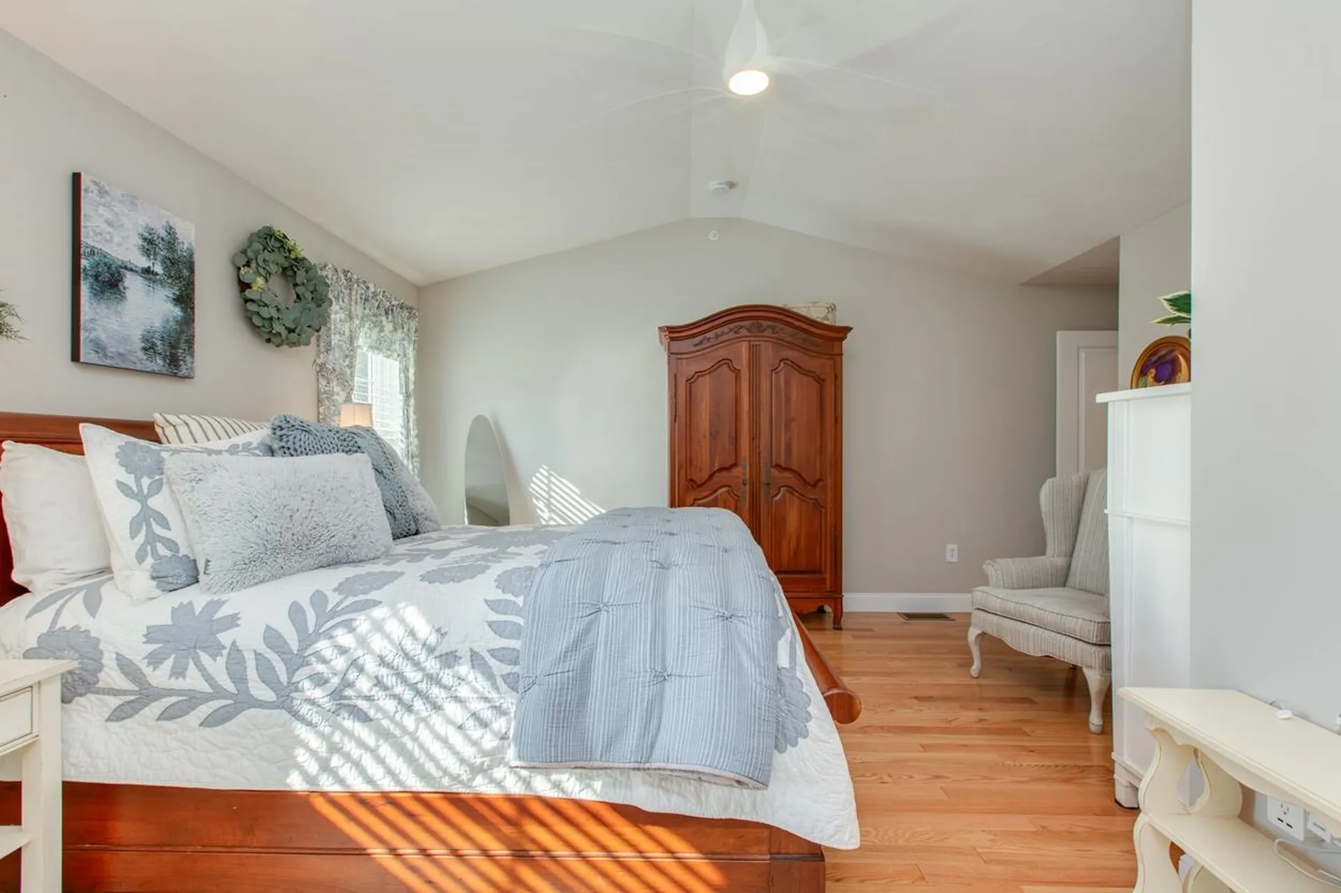 16 Redwood Road Pelham NH 03076