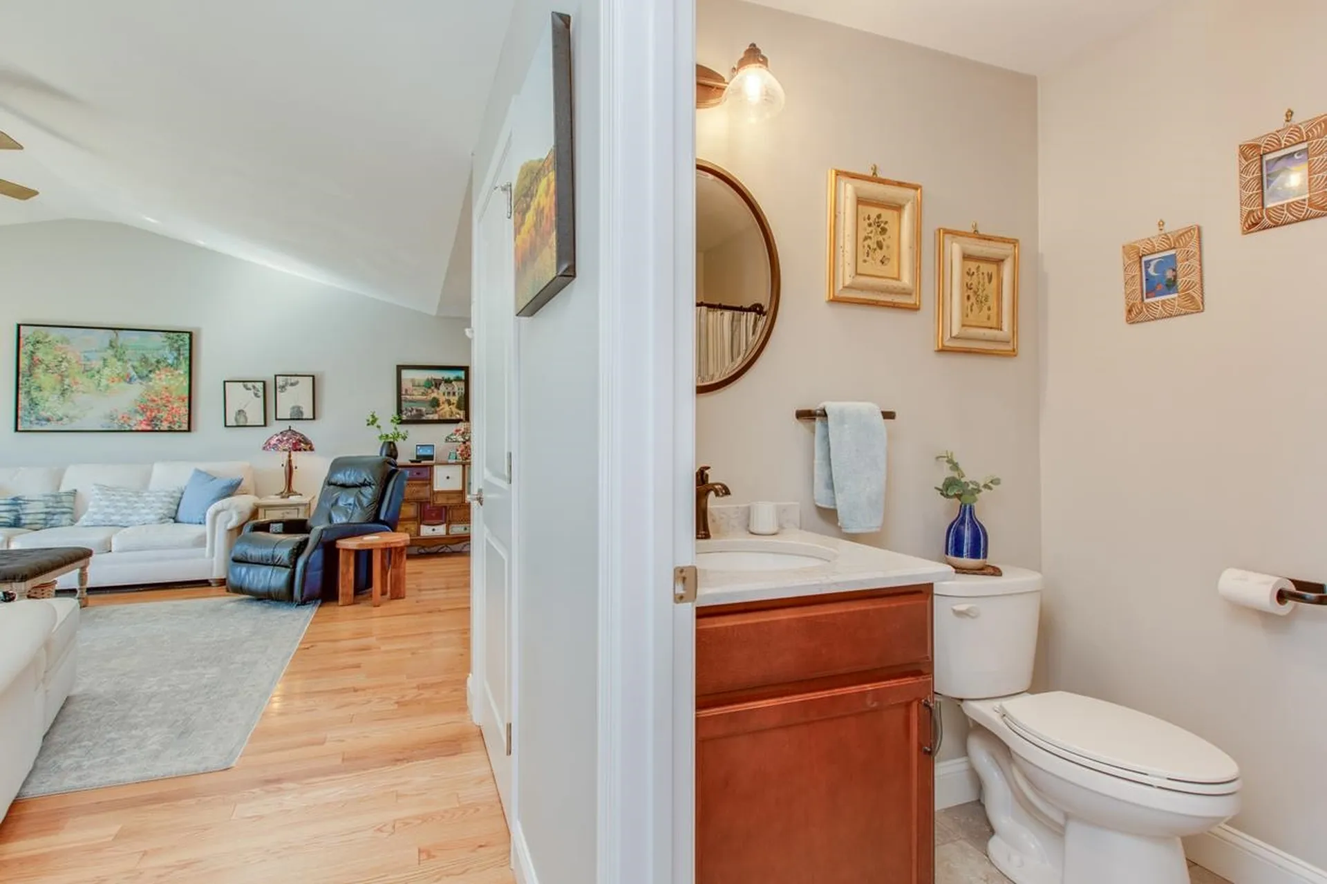 16 Redwood Road Pelham NH 03076